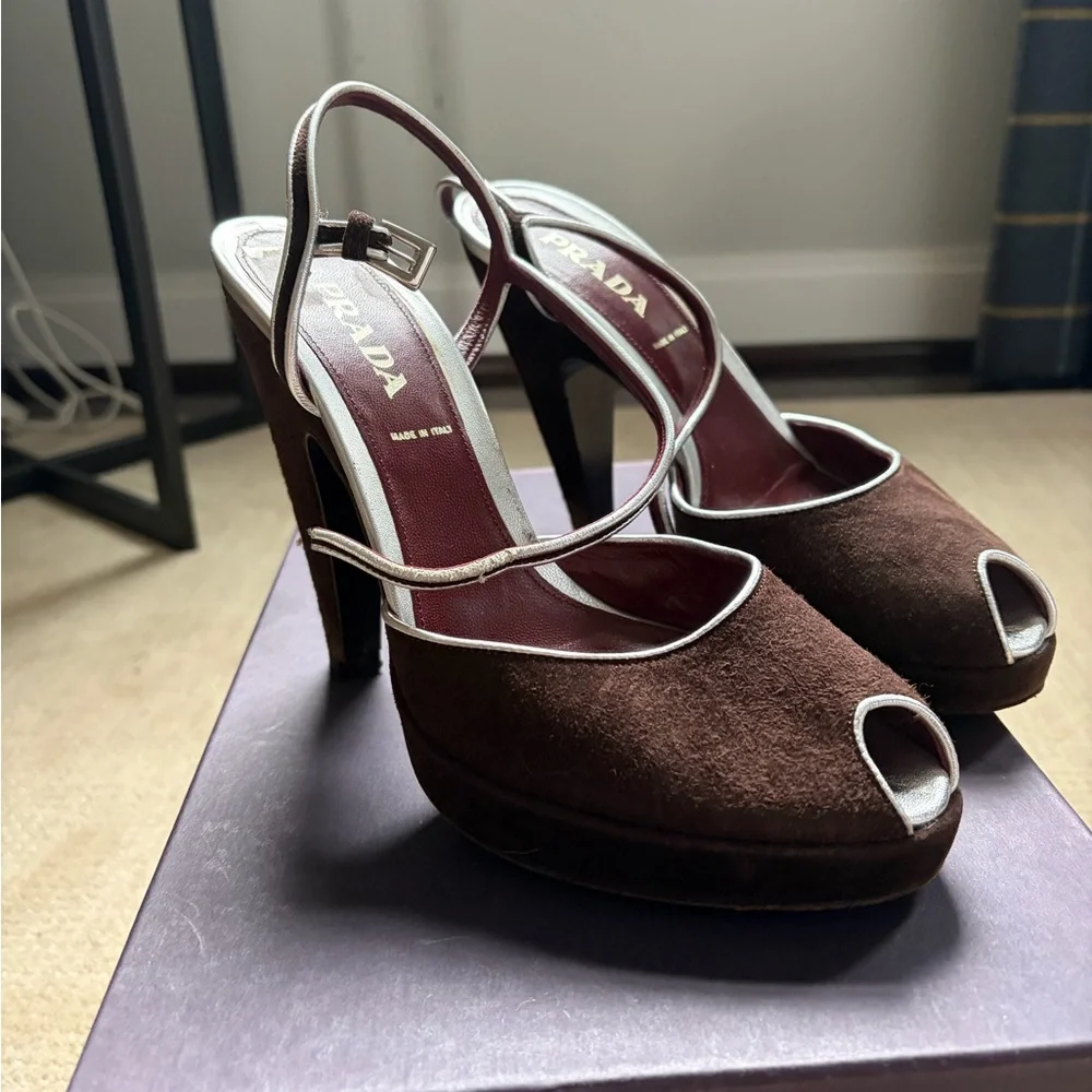 Bintage Prada Brown Suede Peep-Toe Platform Heels with Ankle Strap - Picture 6 of 7